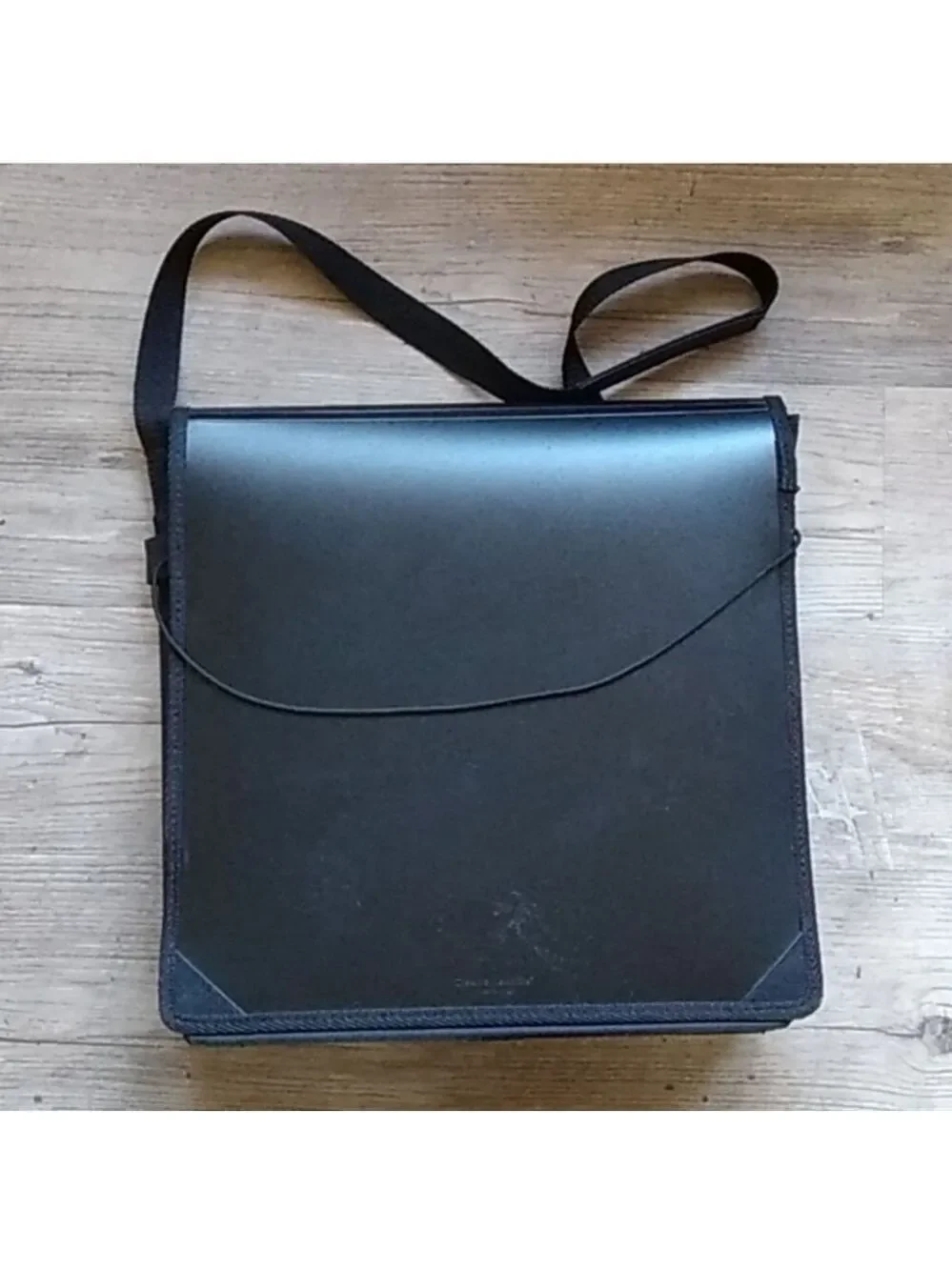 CM Memories Black Expanding Binder Folder with Strap